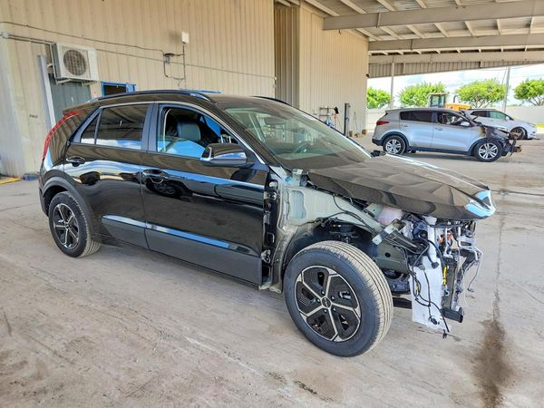 2025 KIA NIRO