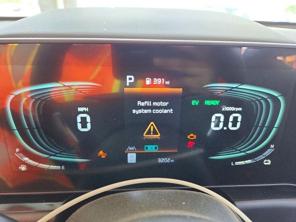 2025 KIA NIRO