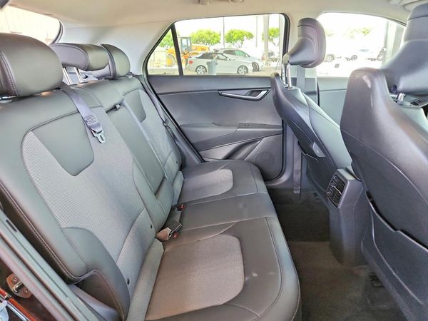 2025 KIA NIRO