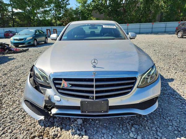 2019 MERCEDES-BENZ E E300-4M