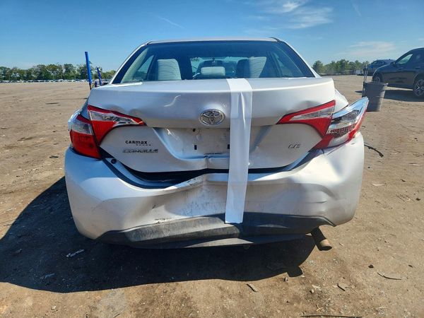 2016 TOYOTA COROLLA