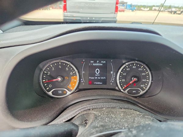 2019 JEEP RENEGADE LATITUDE 4X4