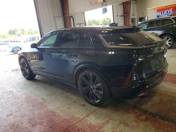 2025 CADILLAC LYRIQ Sport 3