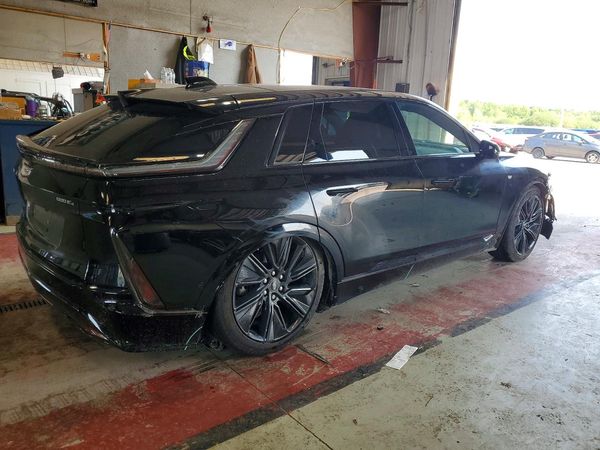 2025 CADILLAC LYRIQ Sport 3