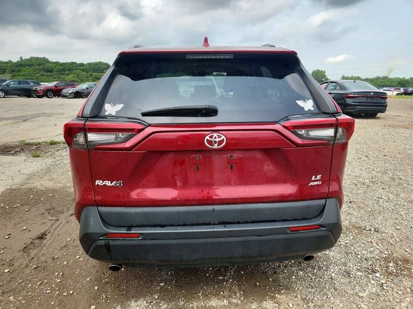 2019 TOYOTA RAV4 LE