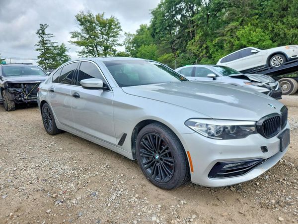 2018 BMW 5 SERIES xDrive — Passenger 3/4