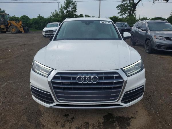 2020 AUDI Q5