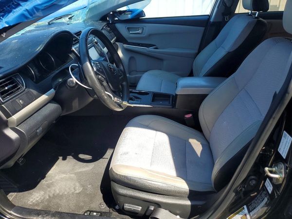 2017 TOYOTA CAMRY