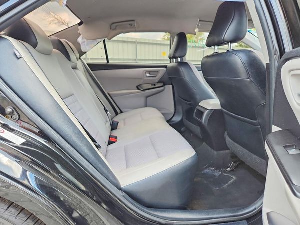 2017 TOYOTA CAMRY