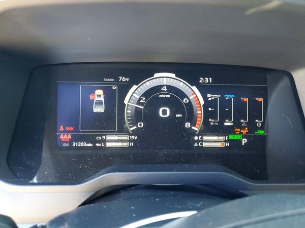 2022 TOYOTA TUNDRA Platinum