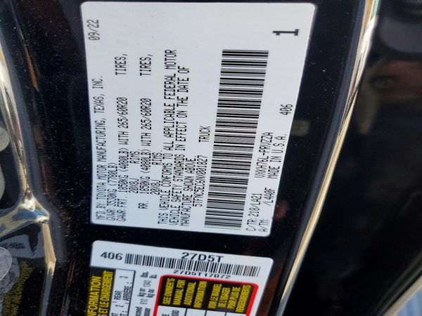 2022 TOYOTA TUNDRA Platinum