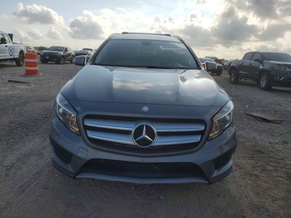 2015 MERCEDES-BENZ GLA GLA250 4-MATIC