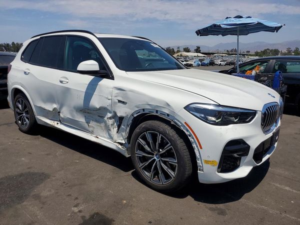2023 BMW X5 xDrive45e