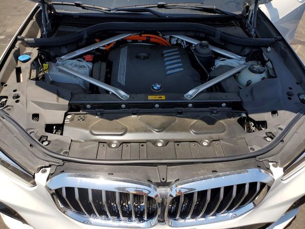 2023 BMW X5 xDrive45e