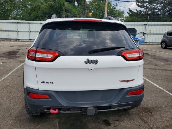 2015 JEEP CHEROKEE TRAILHAWK 4X4