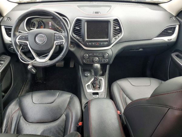 2015 JEEP CHEROKEE TRAILHAWK 4X4
