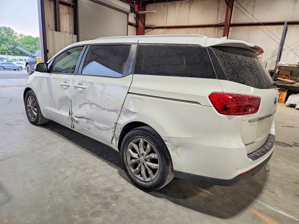 2020 KIA SEDONA