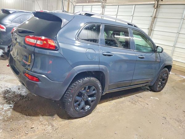 2017 JEEP CHEROKEE TRAILHAWK 4X4