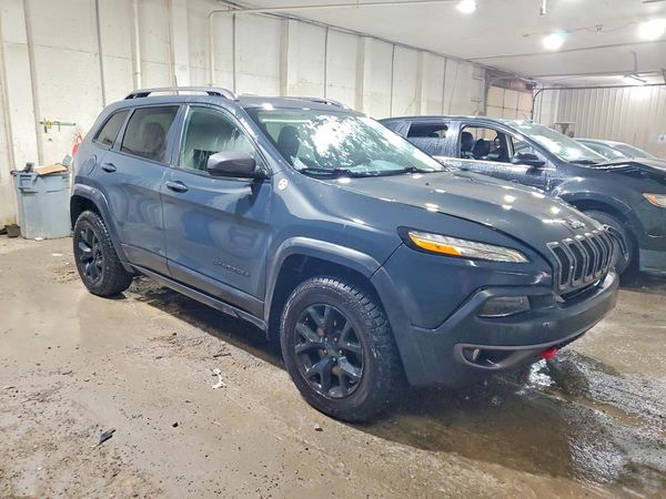 2017 JEEP CHEROKEE TRAILHAWK 4X4