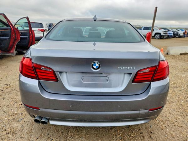 2012 BMW 528