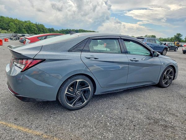 2022 HYUNDAI ELANTRA