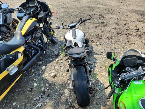 2015 YAMAHA FZ-07/09 — ARTF