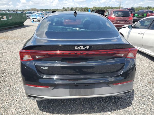 2022 KIA K5