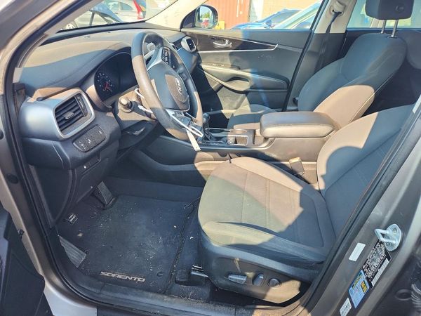 2019 KIA SORENTO L, LX, S