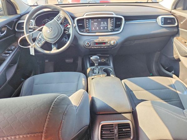 2019 KIA SORENTO L, LX, S