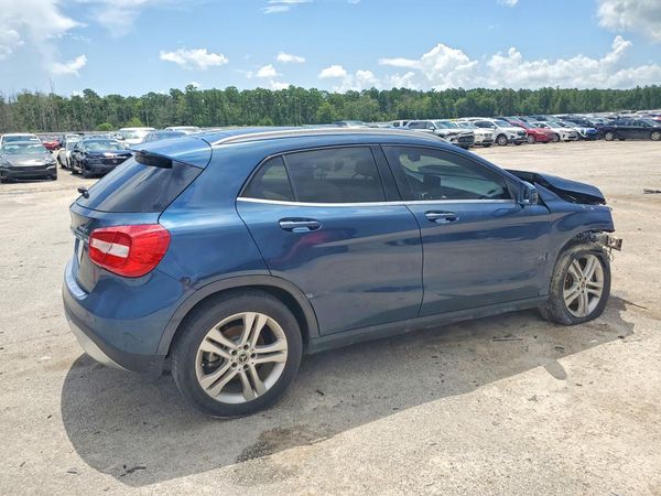 2019 MERCEDES-BENZ GLA GLA250-4M