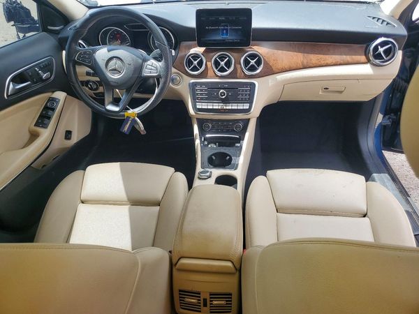 2019 MERCEDES-BENZ GLA GLA250-4M