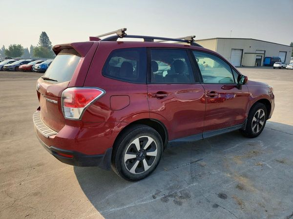 2018 SUBARU FORESTER