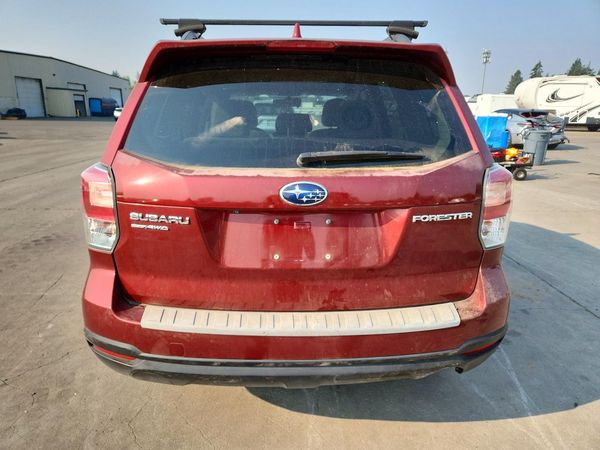 2018 SUBARU FORESTER