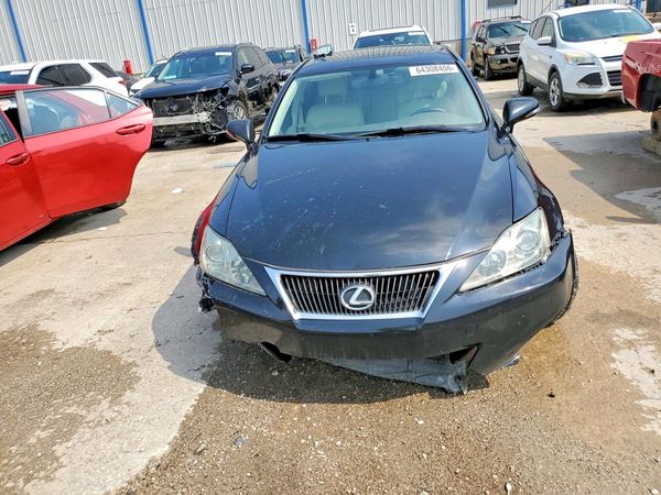 2013 LEXUS IS 250