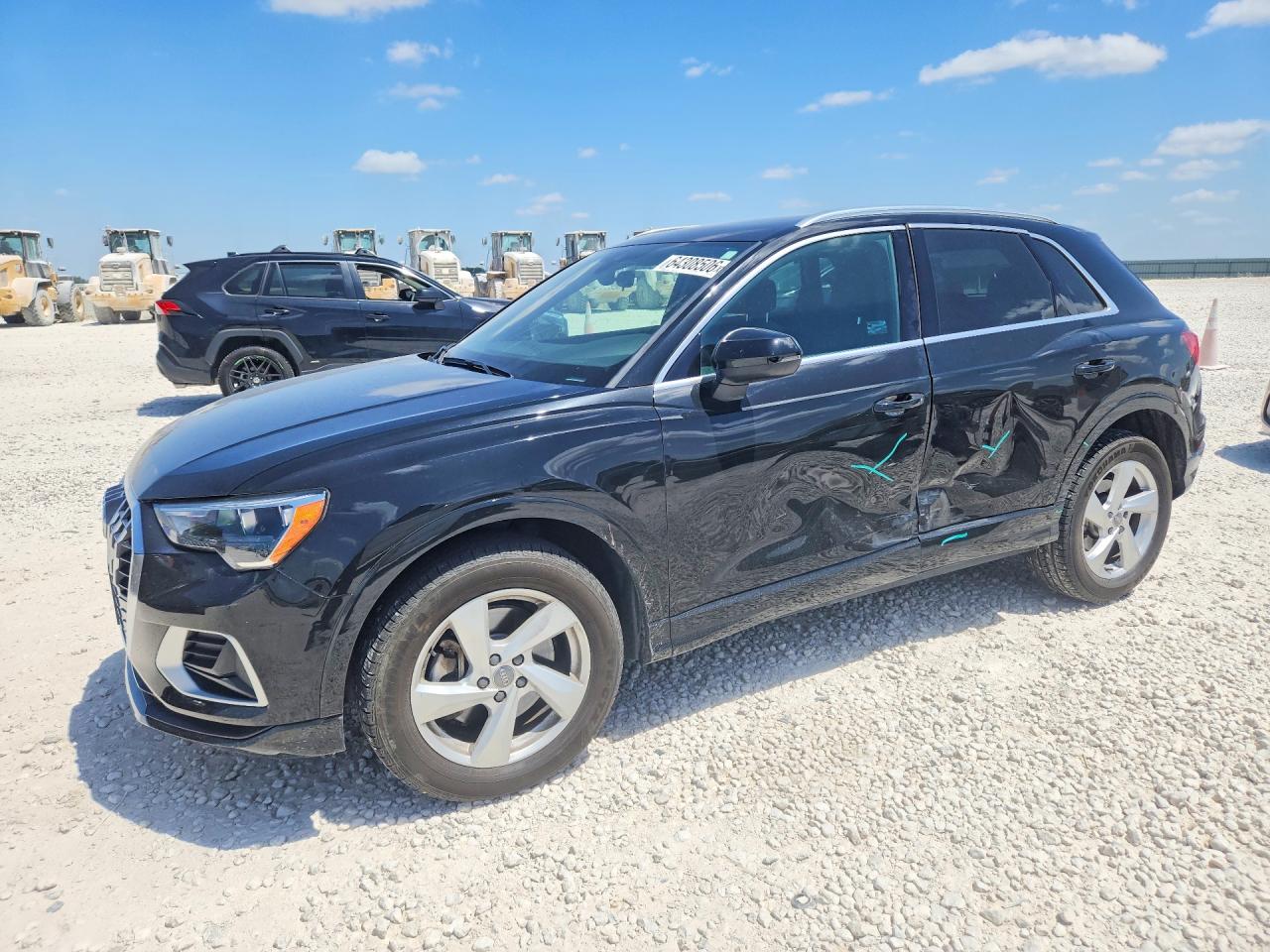2019 AUDI Q3