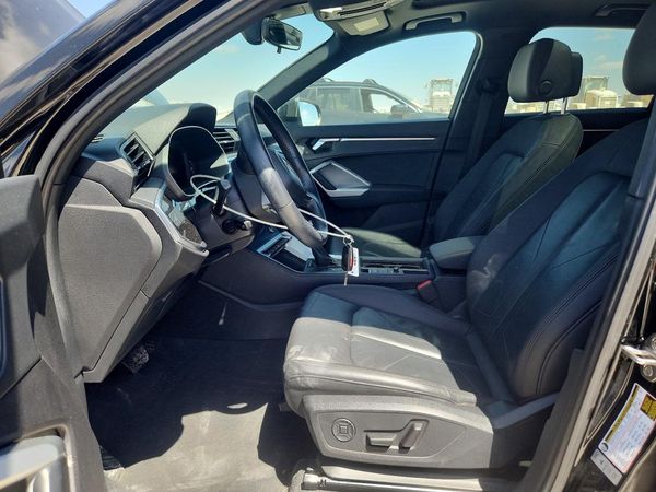2019 AUDI Q3