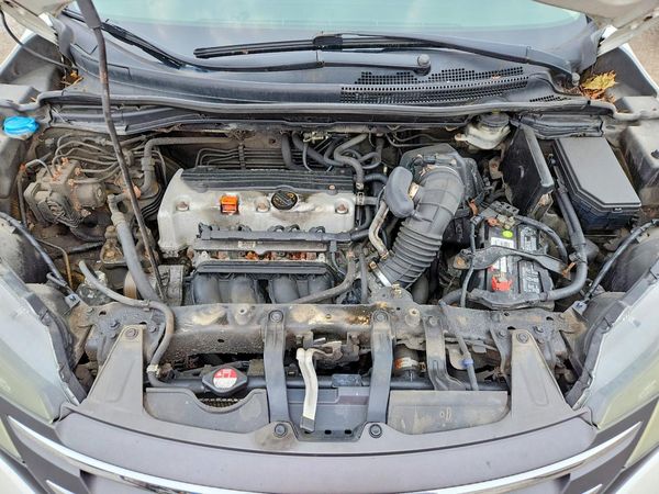 2013 HONDA CRV EX — Engine bay