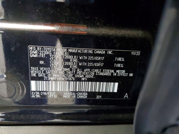 2024 TOYOTA RAV4 LE