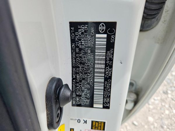2015 TOYOTA PRIUS