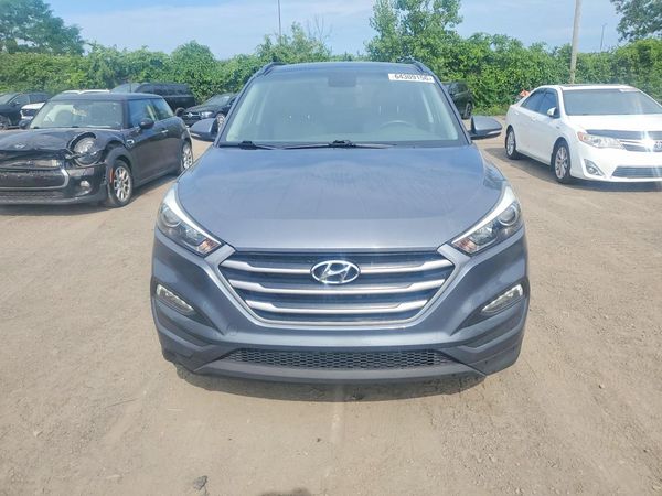 2017 HYUNDAI TUCSON