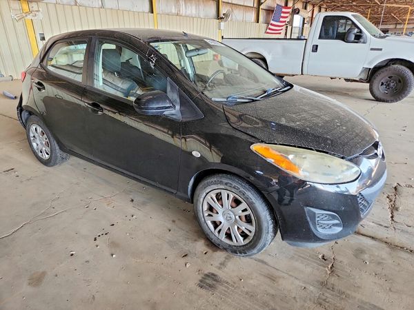 2013 MAZDA MAZDA2 Sport/GX