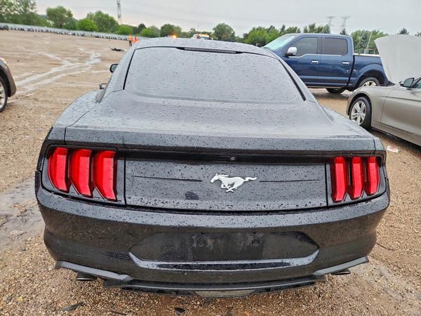 2018 FORD MUSTANG I4 Coupe
