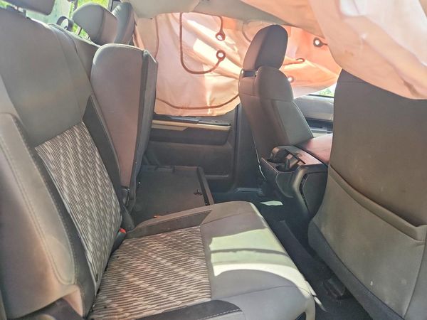 2021 TOYOTA TUNDRA SR5 grade
