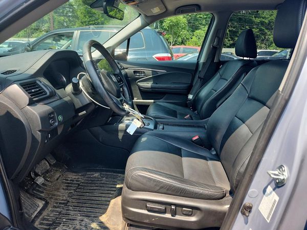 2022 HONDA PILOT SE