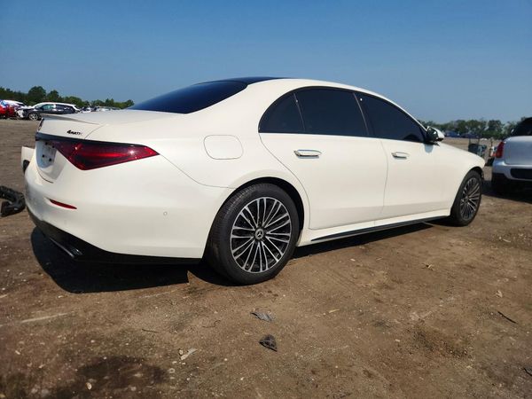 2022 MERCEDES-BENZ S