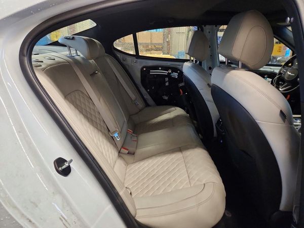 2023 GENESIS G70