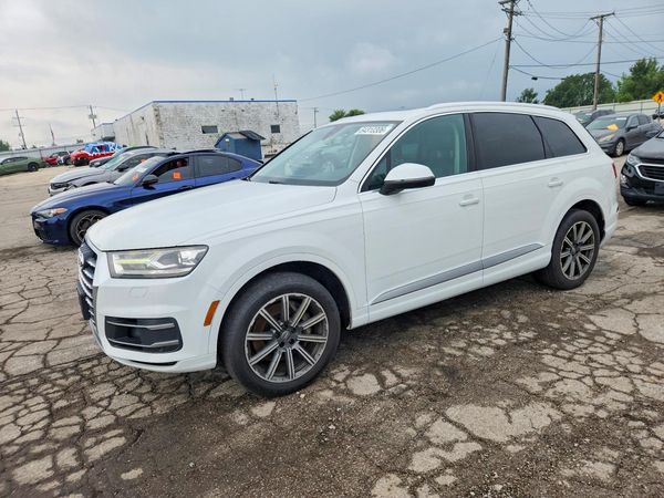 2017 AUDI Q7 quattro Premium Plus