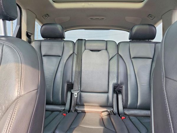 2017 AUDI Q7 quattro Premium Plus