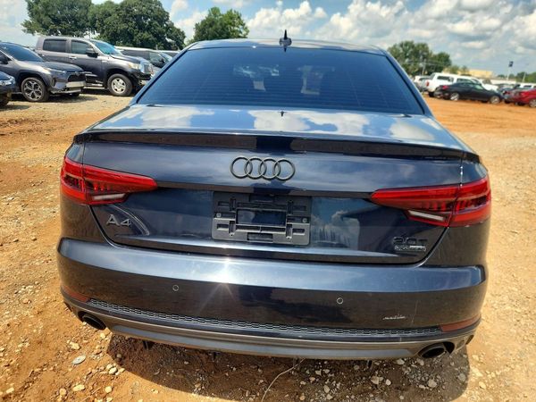 2017 AUDI A4 quattro Premium Plus