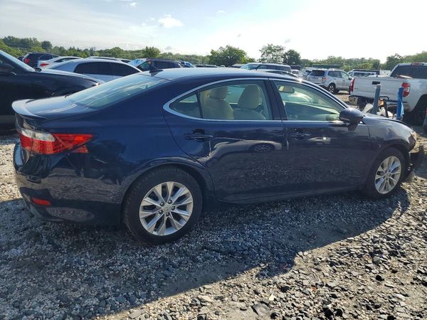 2013 LEXUS ES